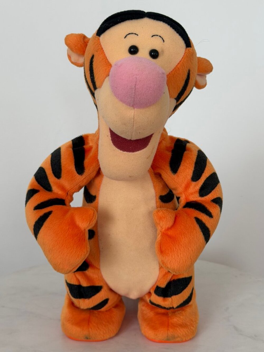Vintage Disney Tigger Talking Plush Winnie Pooh Mattel 1998 Stuffed Animal Toy - Picture 1 of 14